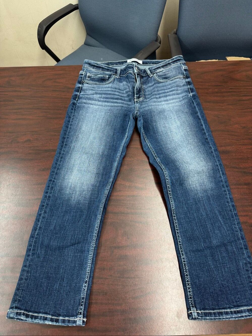 BKE Women’s Payton Universal Fit Mid-Rise Capri Jeans Size 29